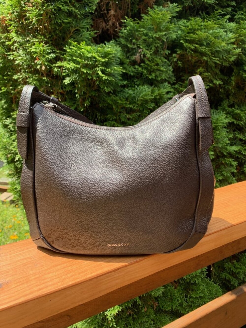 NWOT $139 Gianni Conti brown pebble leather shoulder bag purse